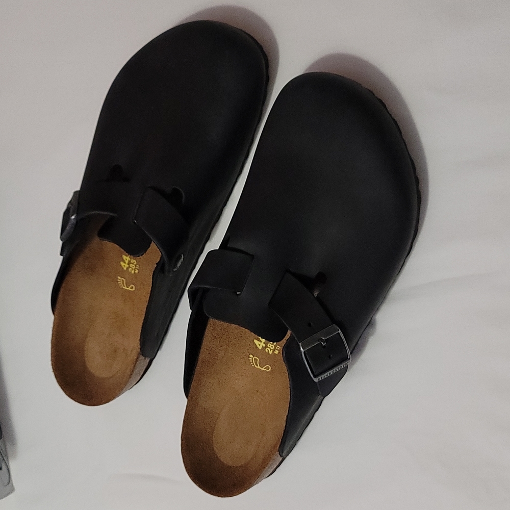 Mens Boston Birkenstock size 11